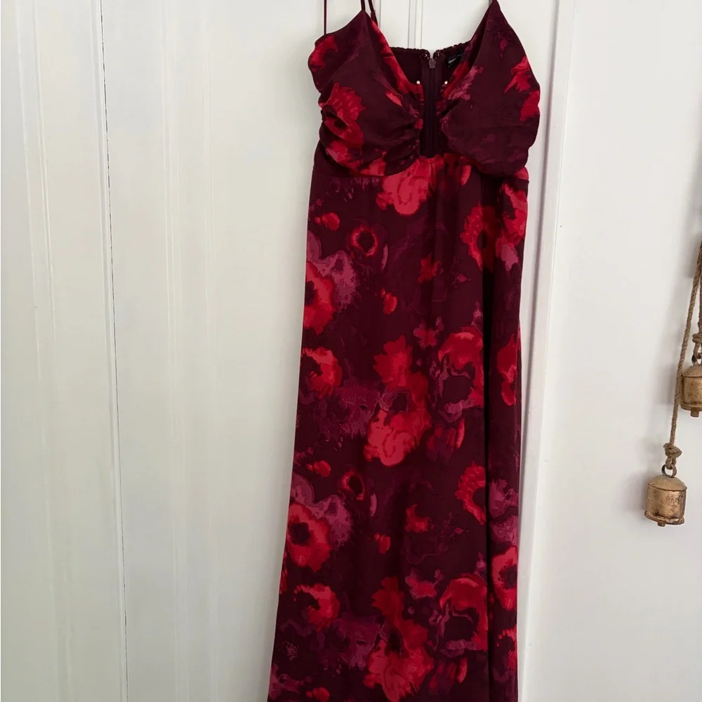 Abercrombie Women's Red Floral Maxi Dress